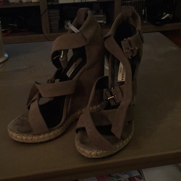 Balenciaga Suede Espadrille Wedge Sandal, Taupe - Picture 5 of 7